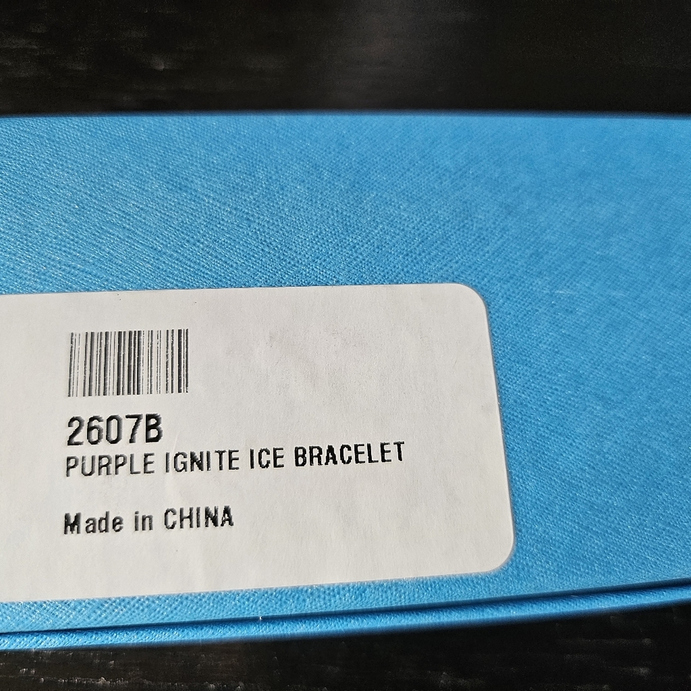 Touchstone Crystal Purple Ignite Ice Braclet New In Box - Picture 11 of 12